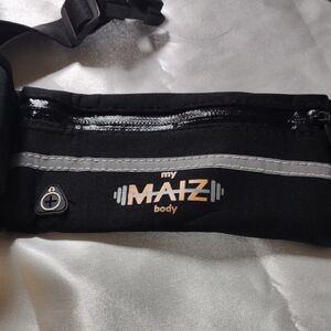 My MAIZ Body Black Running Belt - Gently Used